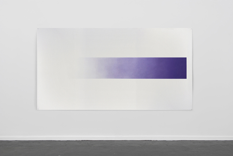 <em>Monolithe #2</em>, 2013-14, <br>pastel sec sur papier, <br> 135 x 250 cm